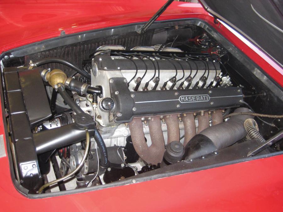  Maserati 3500 GT Coupe 1960 года  (фото 8 из 16)
